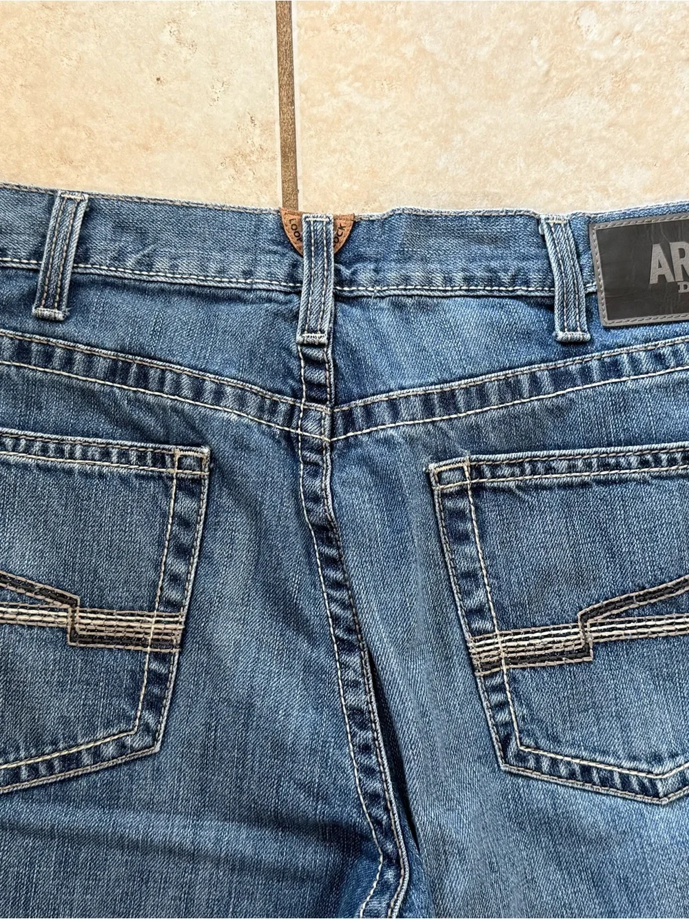 Ariat m4 low rise Relaxed Boot Cut Jeans 36x36 - Picture 4 of 7